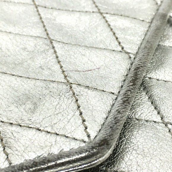 Authentic CHANEL Quilted Matelasse Fringe Chain Po - Picture 3 of 11